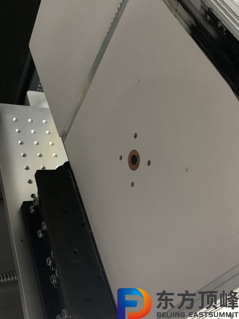 中科院某所太陽能模擬器光斑輻射強(qiáng)度測量