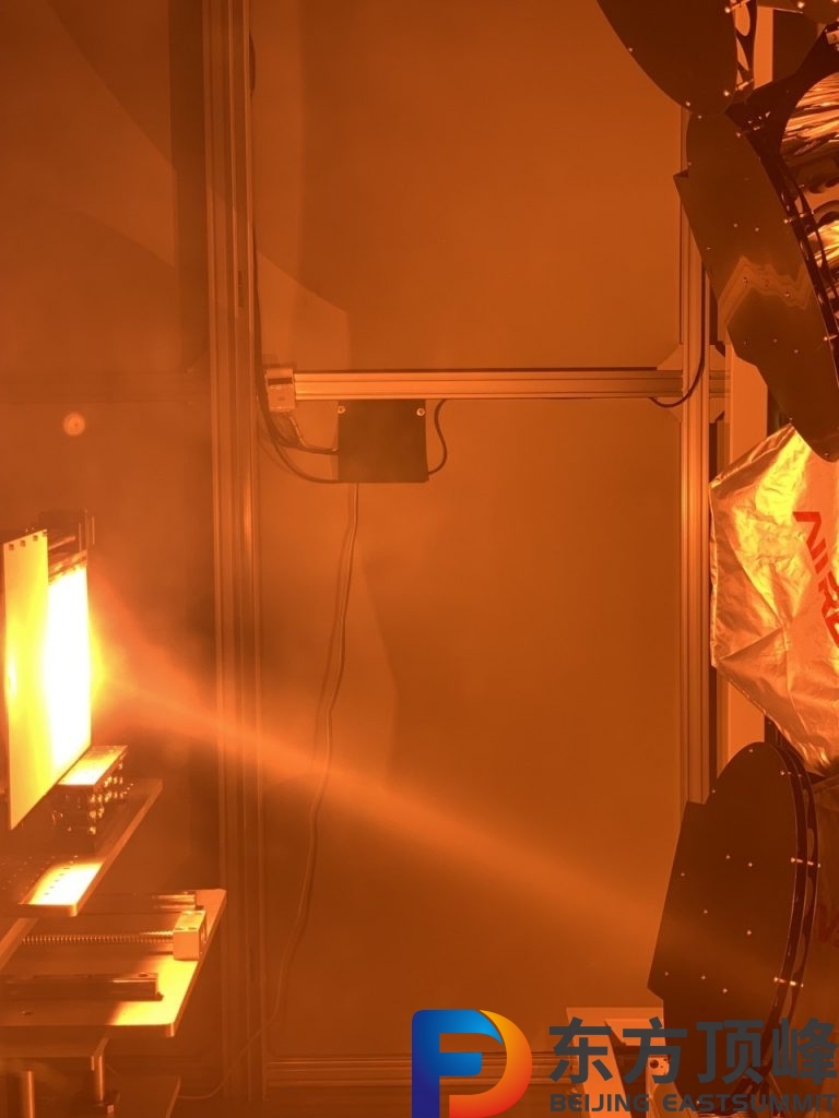 中科院某所太陽能模擬器光斑輻射強(qiáng)度測量